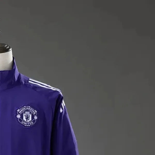 202627 Manchester United Purple Windbreaker