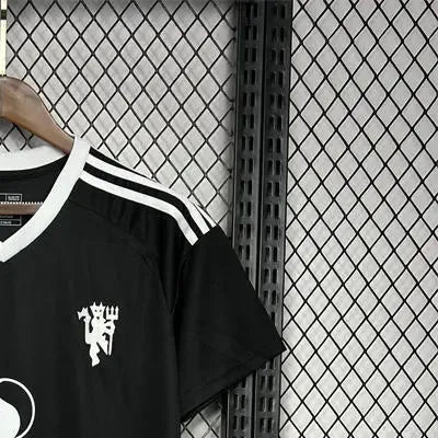 202425 Manchester United Fourth goalkeeper Jersey Fan Version