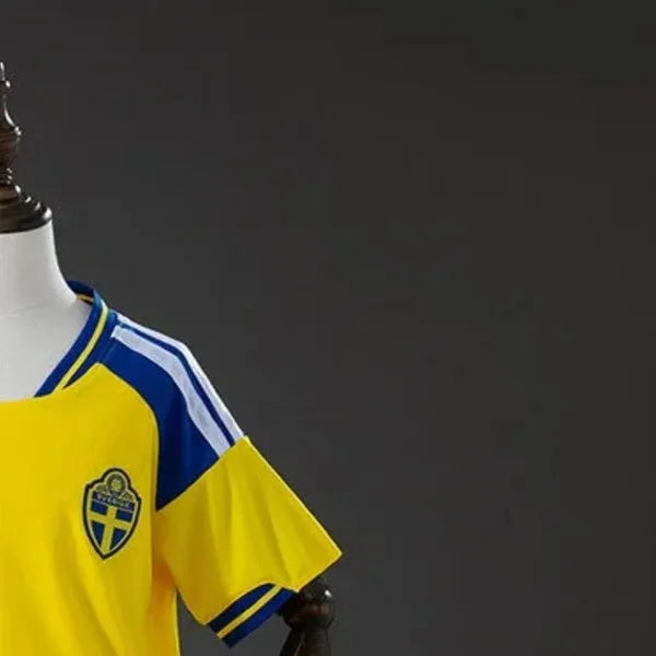 Sweden 2026 World Cup Home Kid Kits Size 16-28