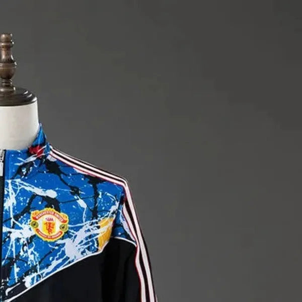 2026 Manchester United CO-Branded Black Windbreaker Sport Unifom