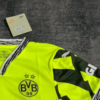 202526 Dortmund fluorescent green jersey kids Kits size 16-28