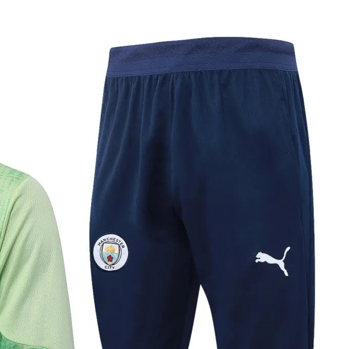 202526 Manchester City Light green Long-sleeved half-pull training kit Football team kit
