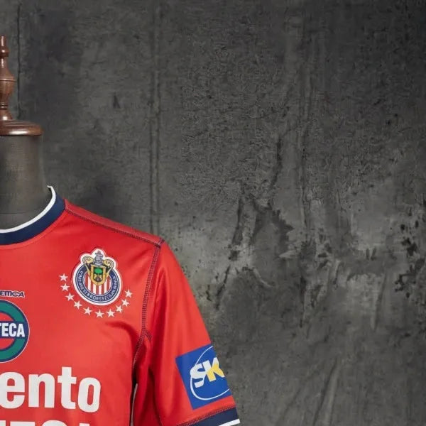 Retro Chivas 200203 Red Jersey Fan Version