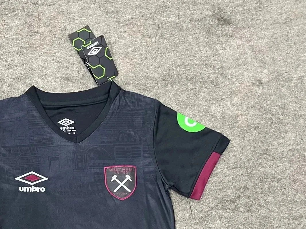 2425 West Ham United 2 away jersey Kid Kits Size 16-28