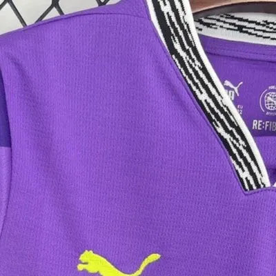 202425 Borussia Dortmund Goalkeeper Special jersey Kid Kits Size 16-28