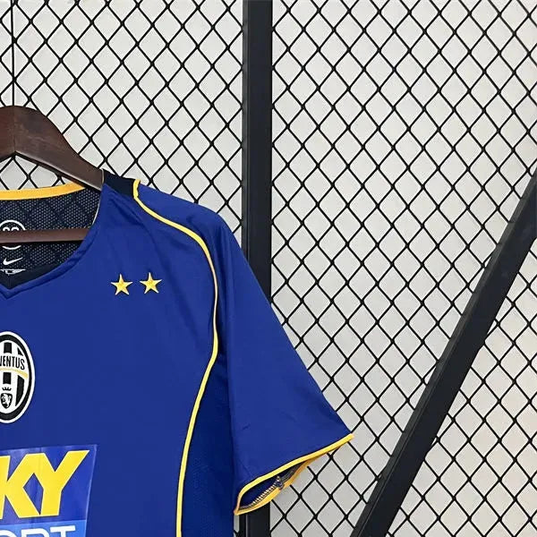 Retro Juventus 0405 Away jersey Fan Version