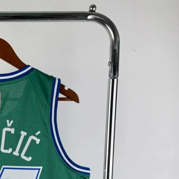 NBA Dallas Mavericks Green Jersey DONCIC#77