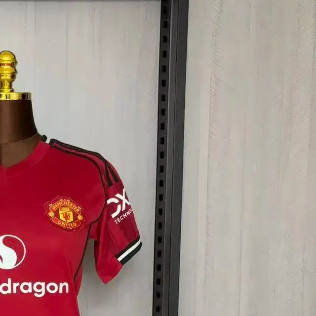 202526 Manchester United Home Women's Jersey Fan Version