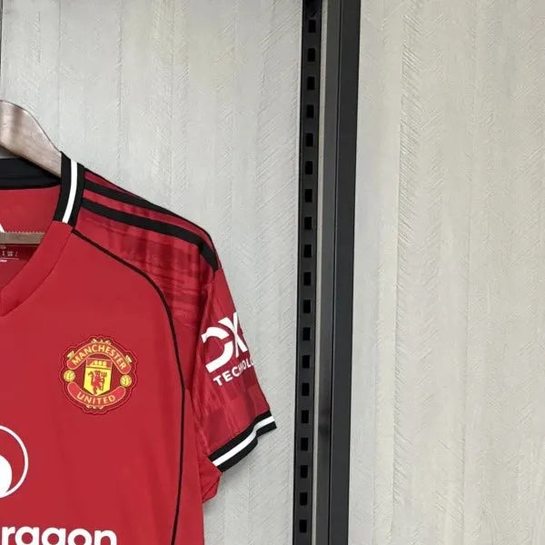 202526 Manchester United Home Jersey Fan Version