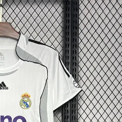 Real Madrid Retro 0607 home jersey Fan Version