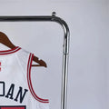 NBA Chicago Bulls JORDAN#45 202223 White Icon Edition Swingman Jersey S-XXL