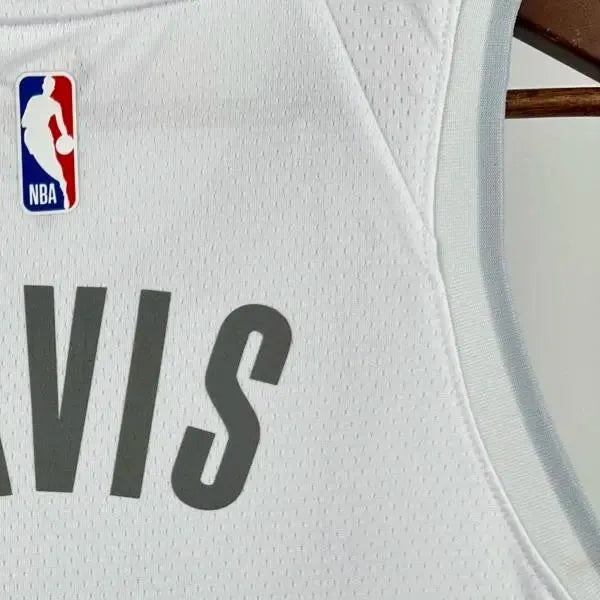 NBA Dallas Mavericks 2425 City Edition V-Neck White Jersey DAVIS#3 S-XXL