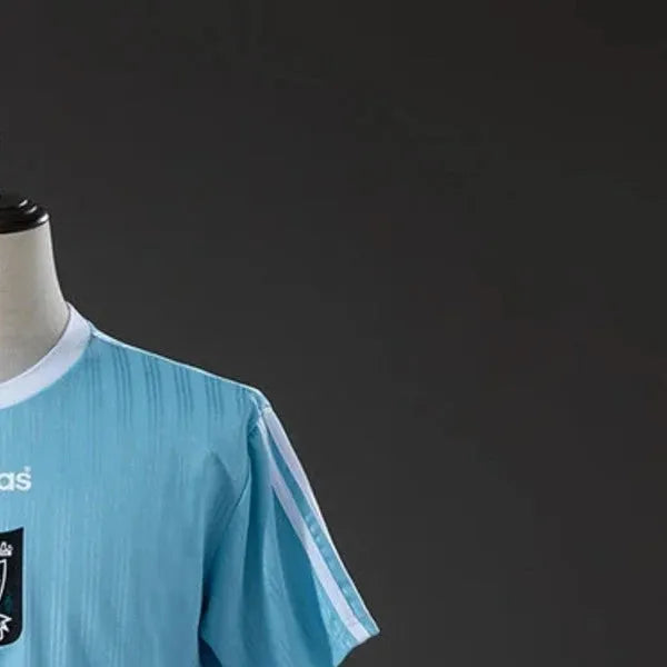 Retro Liverpool 1995 Sky Blue Jersey Fan Version