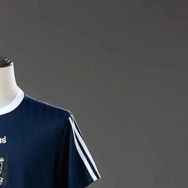 Retro Liverpool 1995 Royal Blue Jersey Fan Version