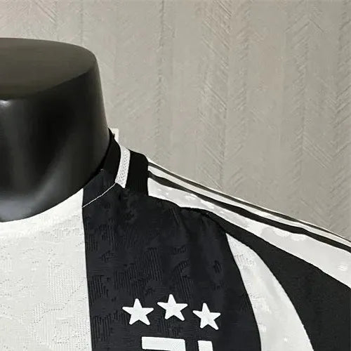 2425 Juventus Home Jersey Player Version