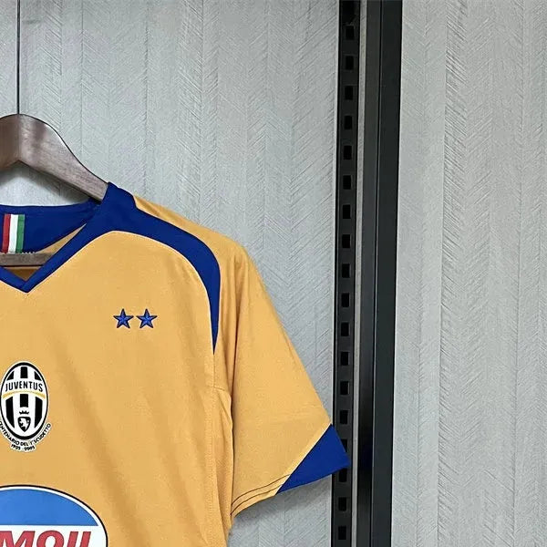 Retro Juventus 0506 Third jersey Fan Version
