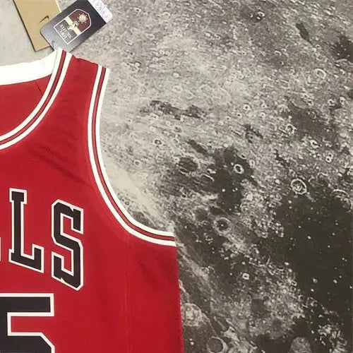 NBA Chicago Bulls JORDAN#45 202223 Red Icon Edition Swingman Jersey S-XXL
