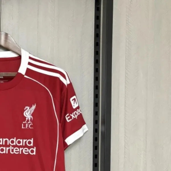 202526 Liverpool Home jersey Fan version