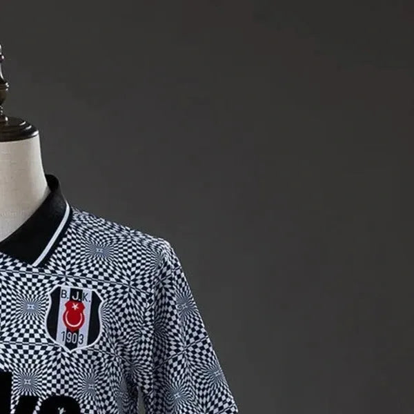 Retro Besiktas 199192 Home Jersey Fan version