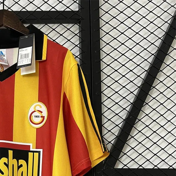 Retro Galatasaray 9900 home jersey Fan Version