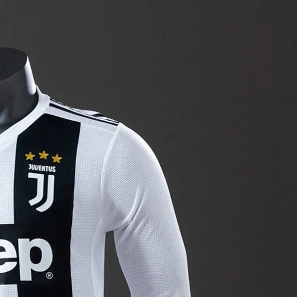 Retro Juventus 201819 Home jersey Player Version